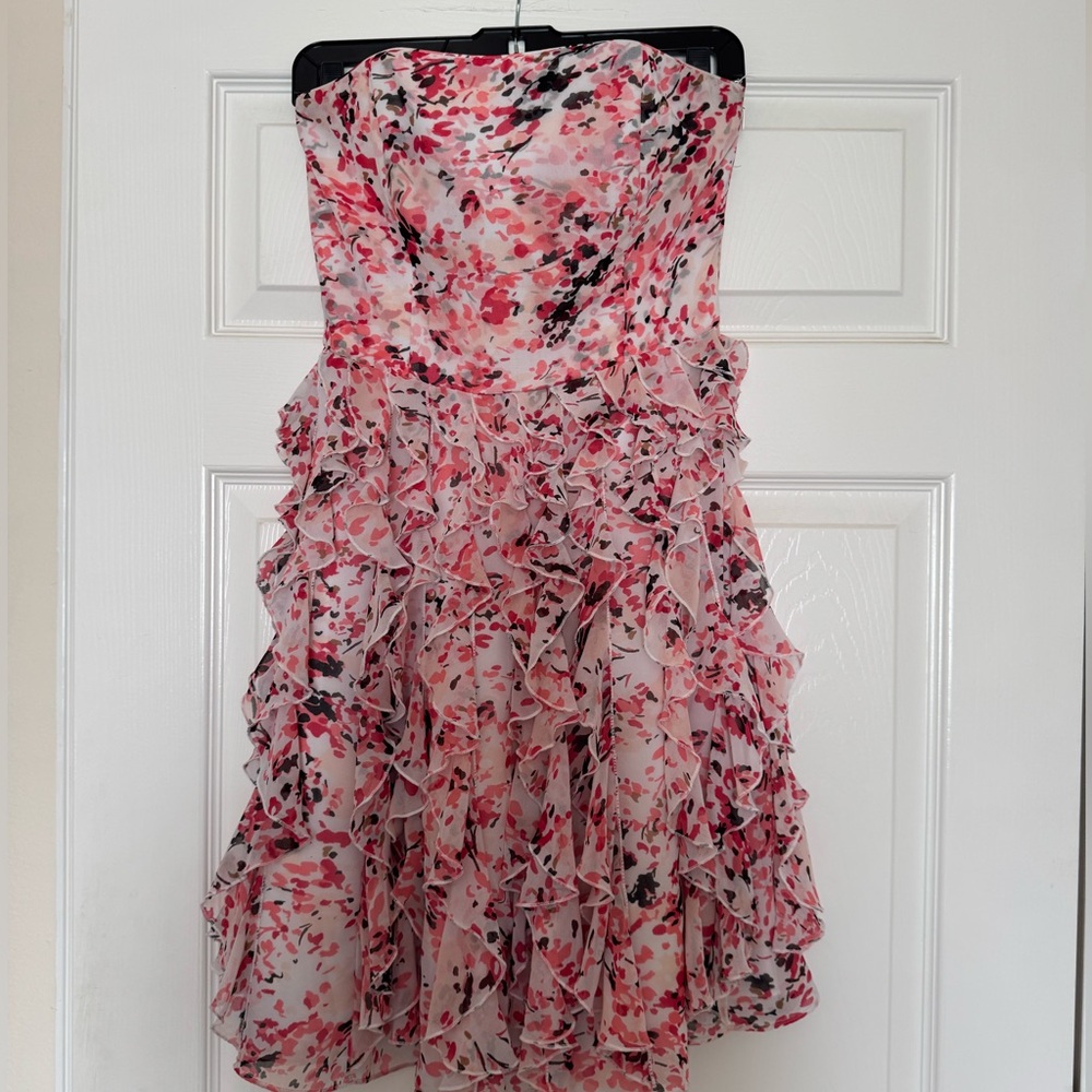 White House Black Market Pink Floral Strapless Ruffle Dress Size 2